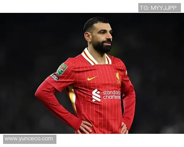 十年前足坛巨星盘点那些闪耀绿茵场的传奇球员