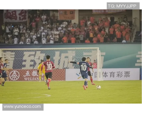 威海大足球场历届球星回顾与精彩瞬间揭秘