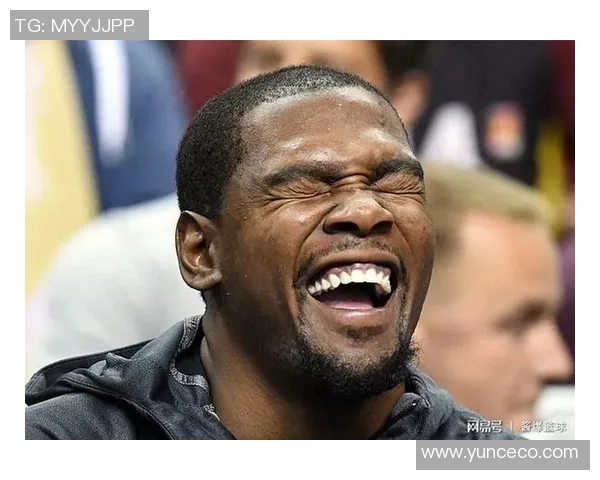 足球场上球星爆笑瞬间:盘点那些让你捧腹大笑的经典搞笑时刻 足球场上球星爆笑瞬间:盘点那些让你捧腹大笑的经典搞笑时刻